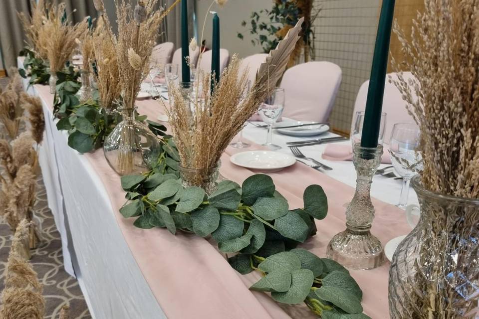 Boho Top table