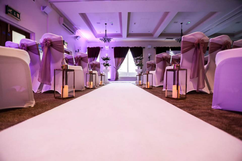 Aisle Decoration with Carpet &