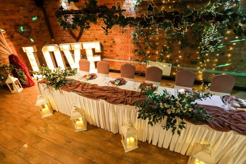 Top Table Decor