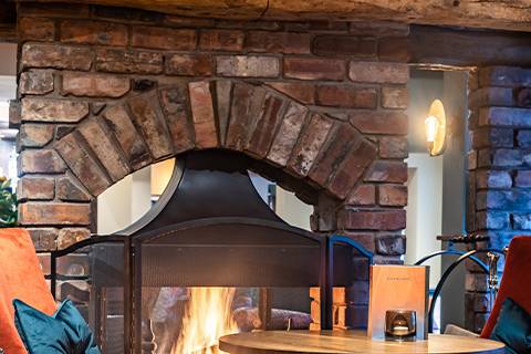 Cosy Winter Weddings