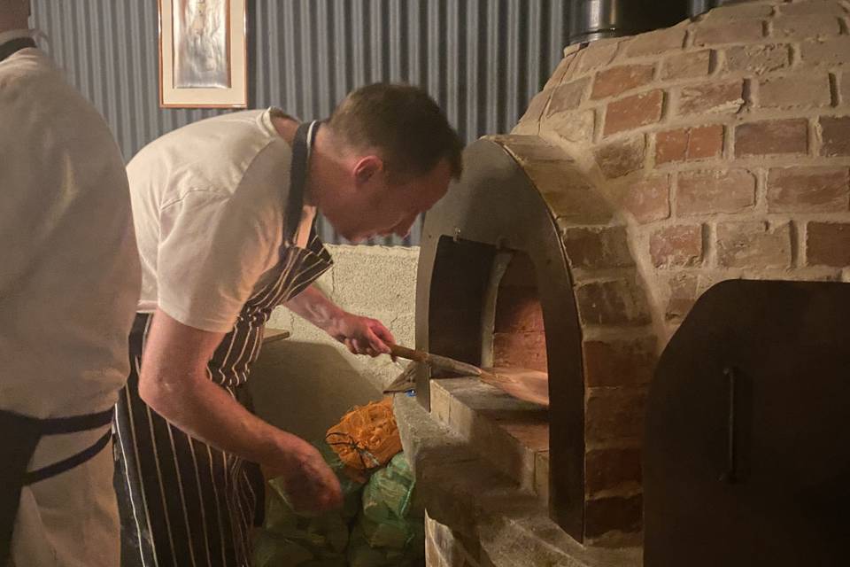 Pizza oven