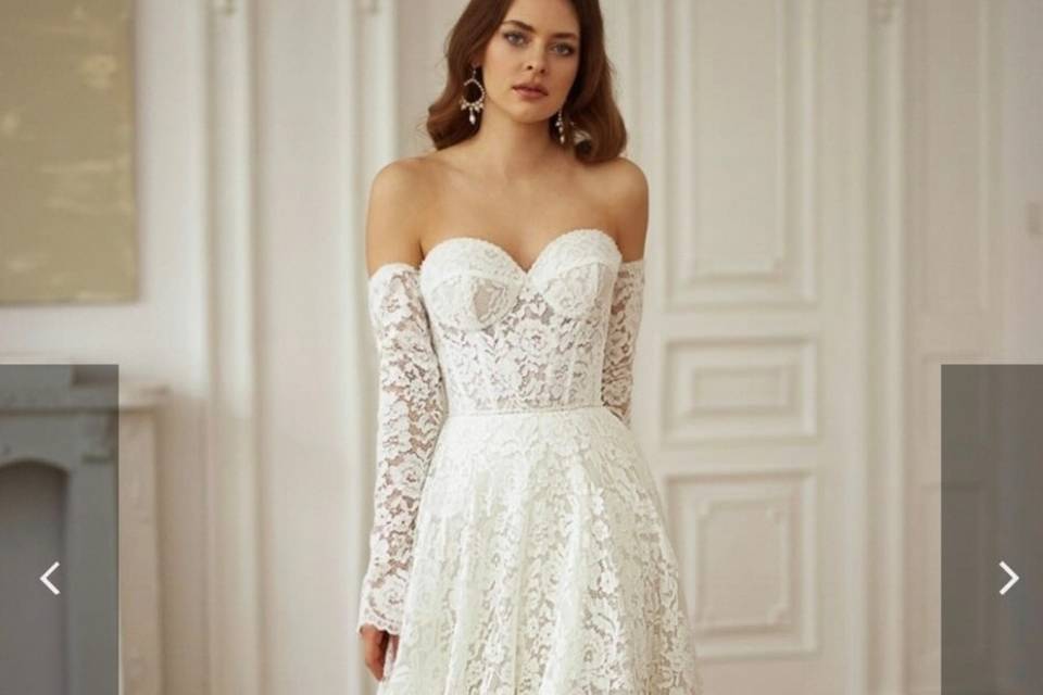 Lace wedding dress
