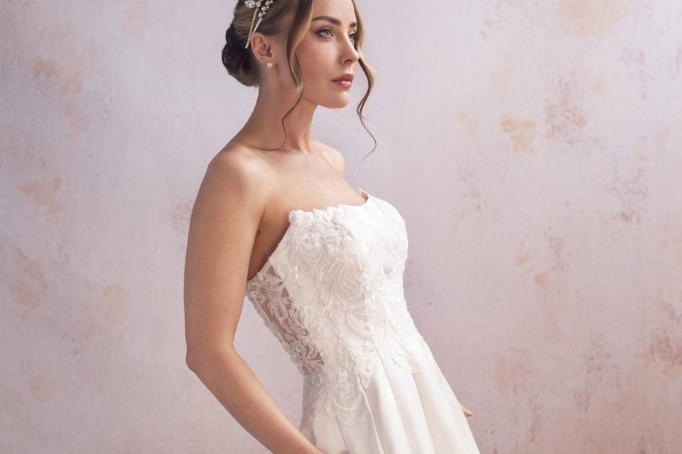 April BANBURY Bridal