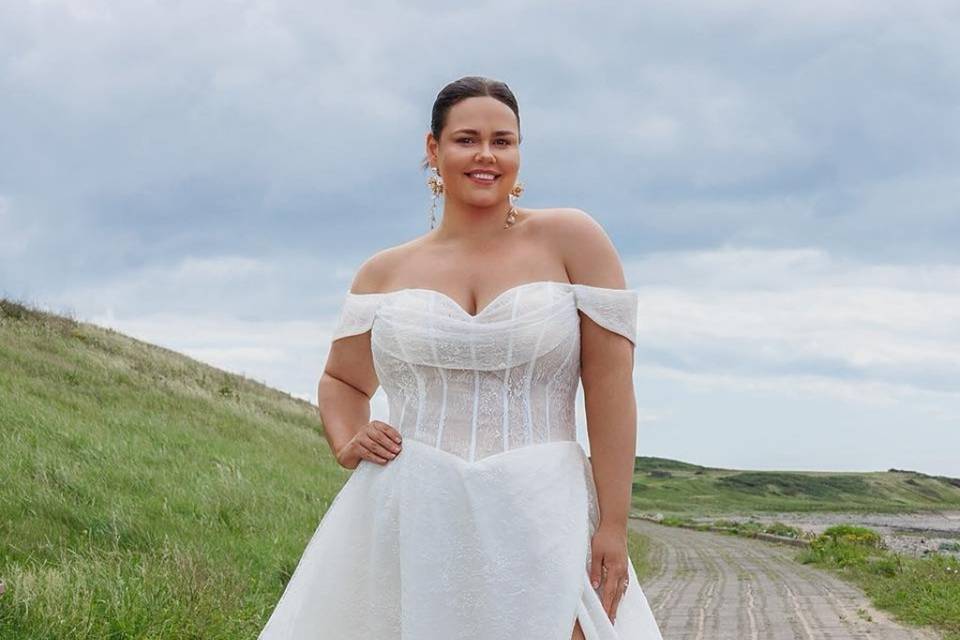 Curvy dress