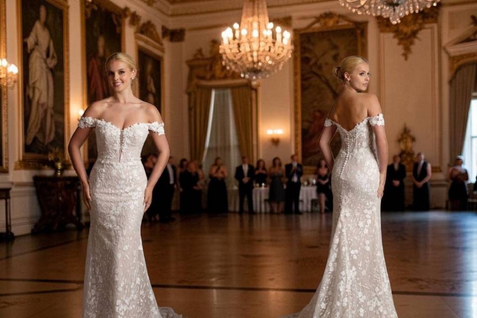 Lace wedding dress