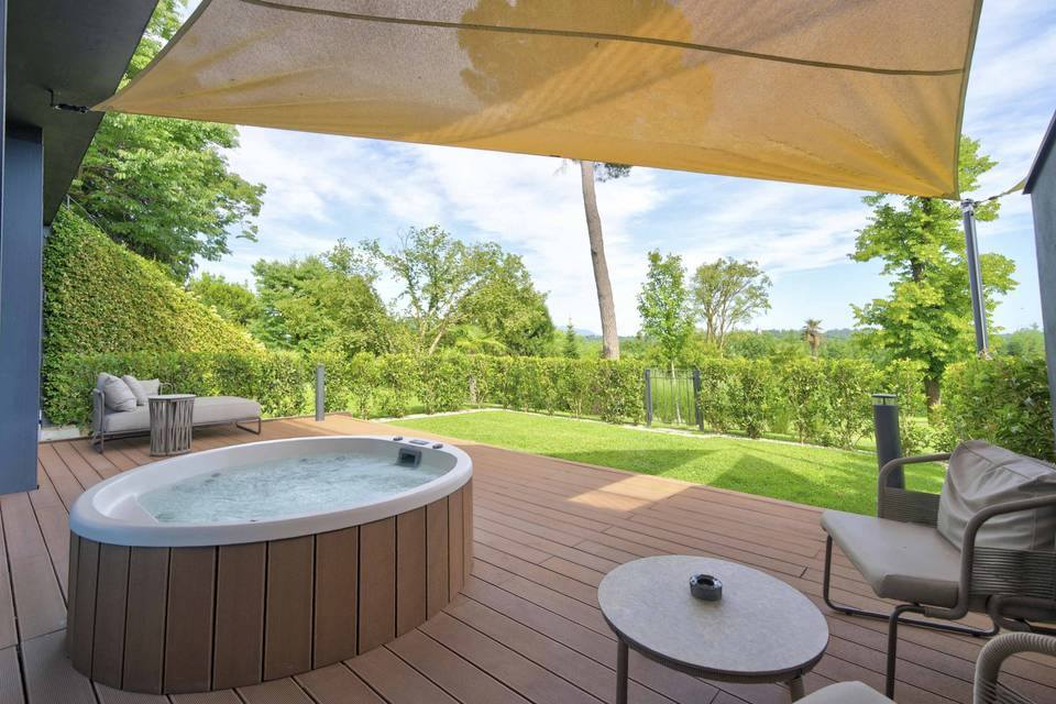 Jacuzzi Suite Garden SPA