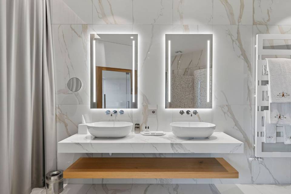 Suite Garden SPA bathroom