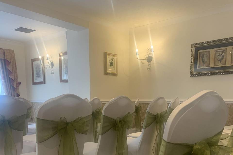 Chair covers & sashes