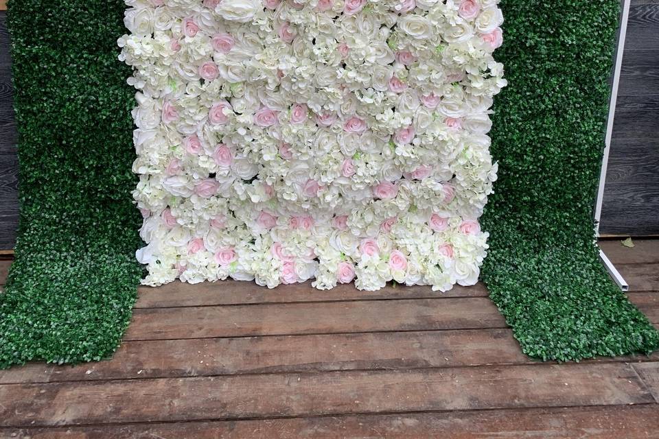 Floral and topiary wall