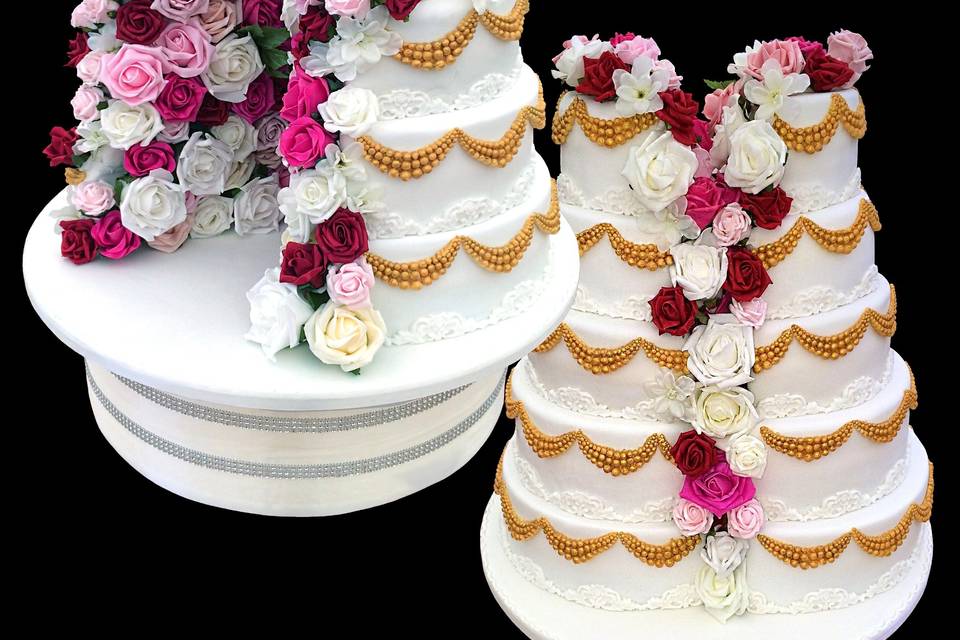 Fancy Cakes By Rachel In Greater Manchester Wedding Cakes Hitched Co Uk