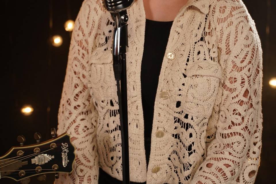 Acoustic Singer