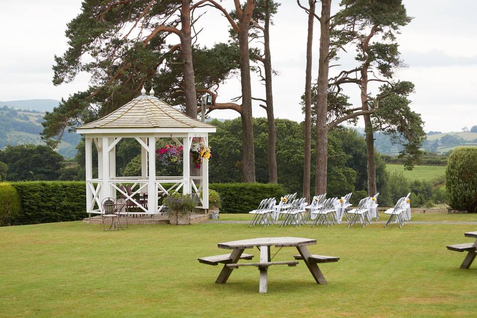 Pergola Ceremony