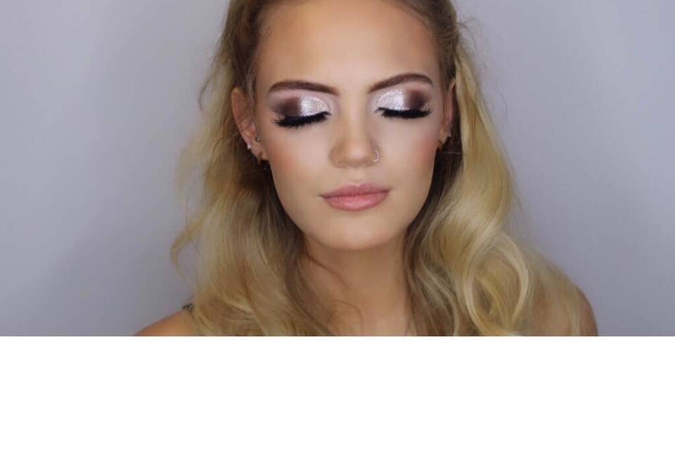 Glam look