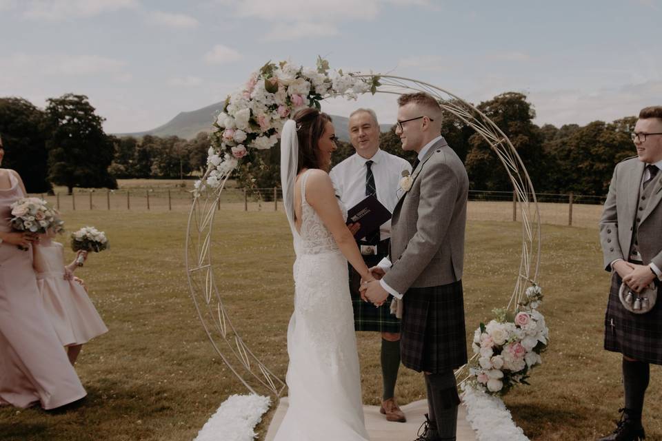 Wedding exchange at Cornhill Castle