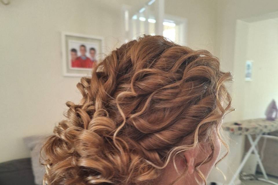 Bridal hair