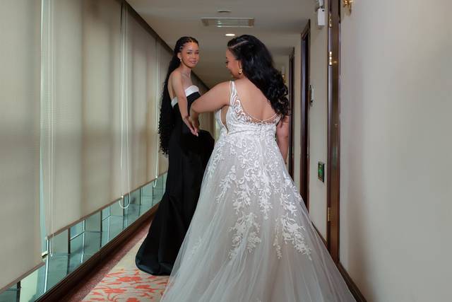 Elegant bridal moment