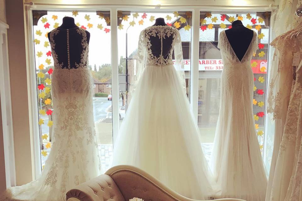 Store wedding dress hot sale near me