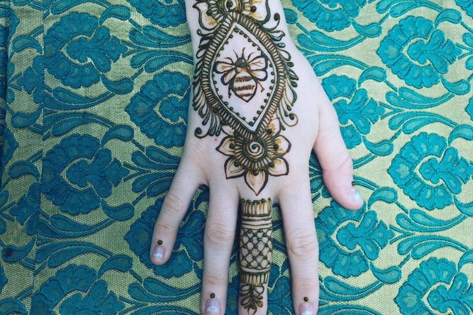 Intricate hand art