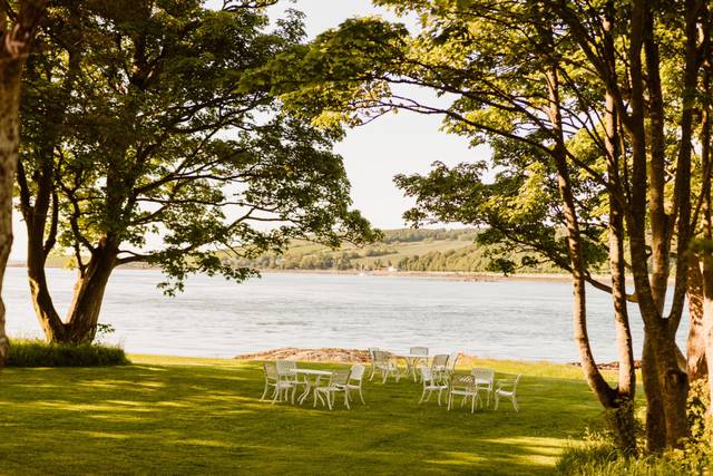 The Gardens at Old Court