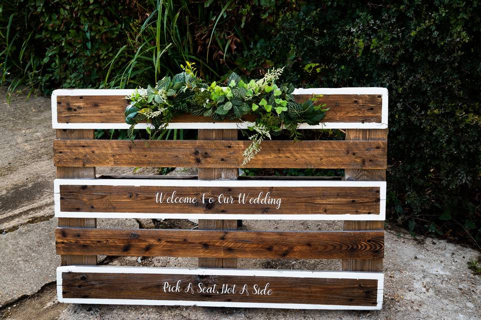 Repurposing pallets