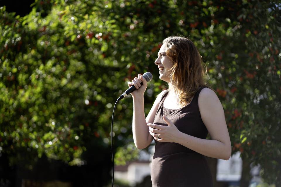 Zoe Rose Wedding Singer