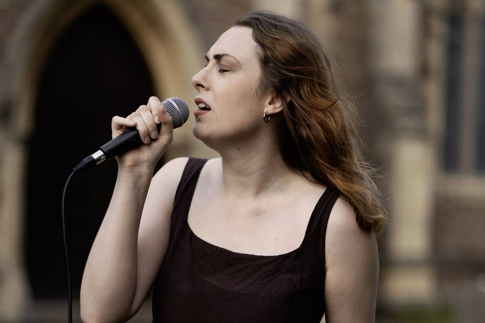 Zoe Rose Wedding Singer