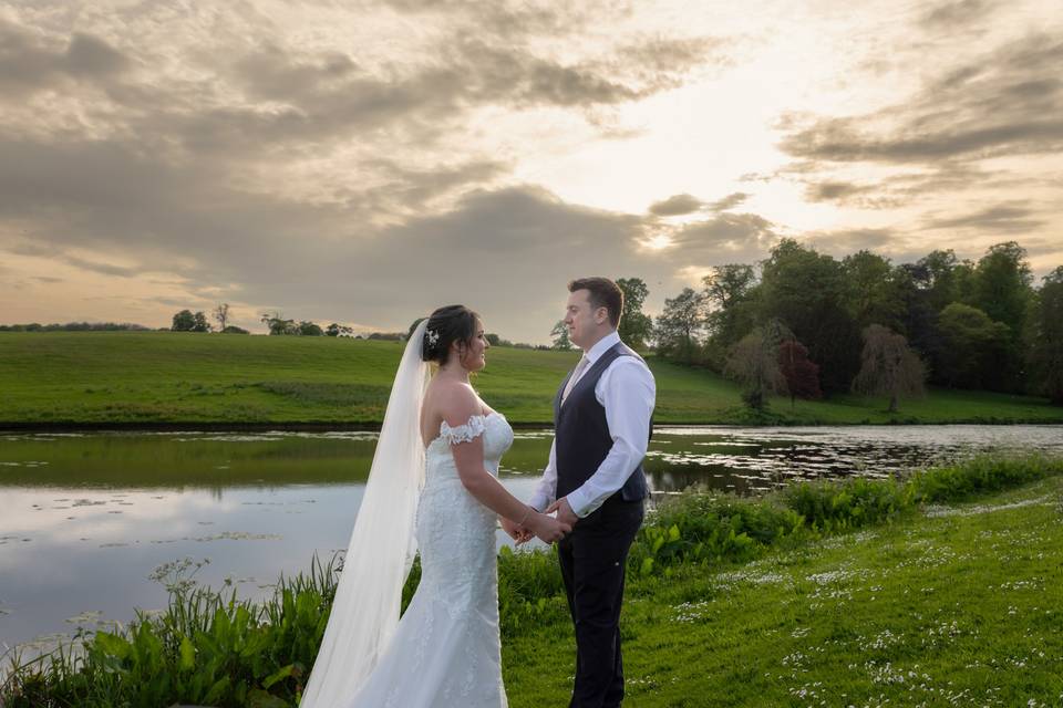 Bride & Groom