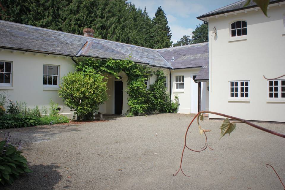 Coach House Courtyard