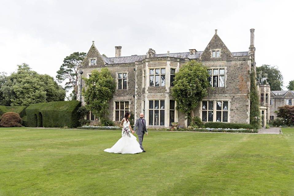 Miskin Manor Llantrisant