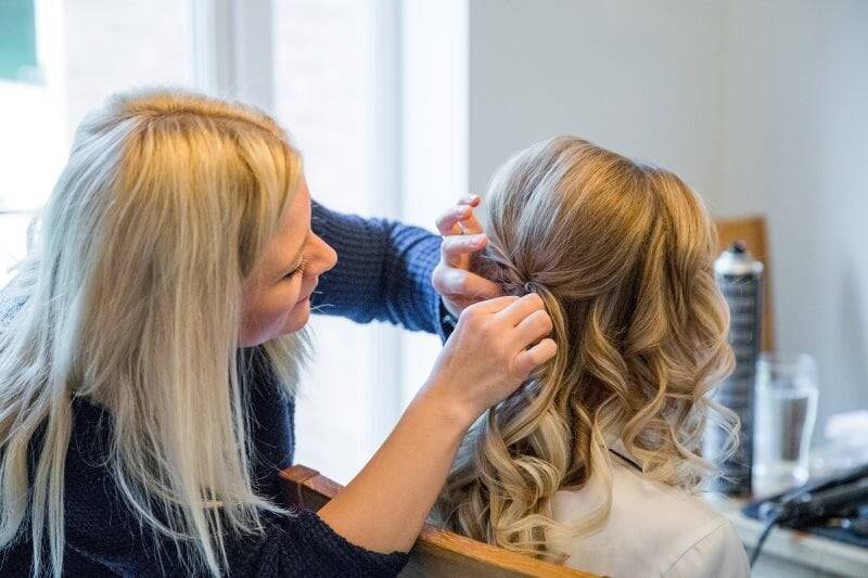 Bridal hair in action