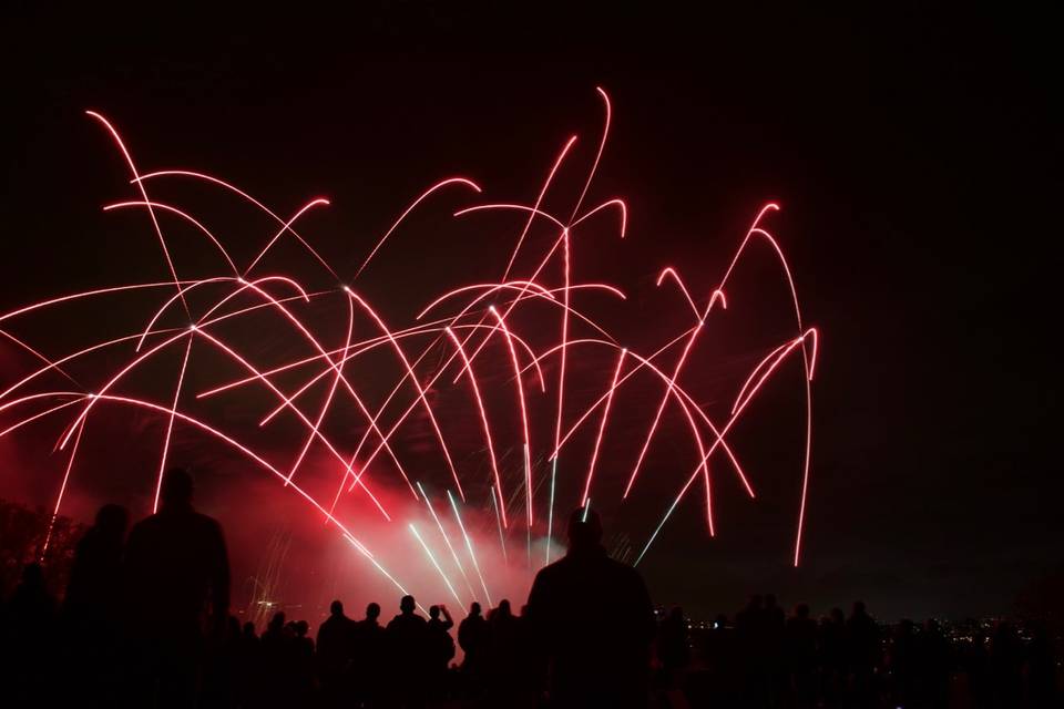 Red laser-like fireworks