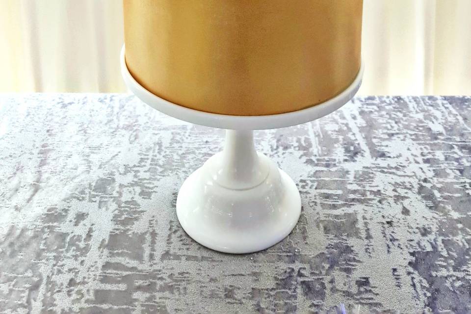 Double tier and gold lustre