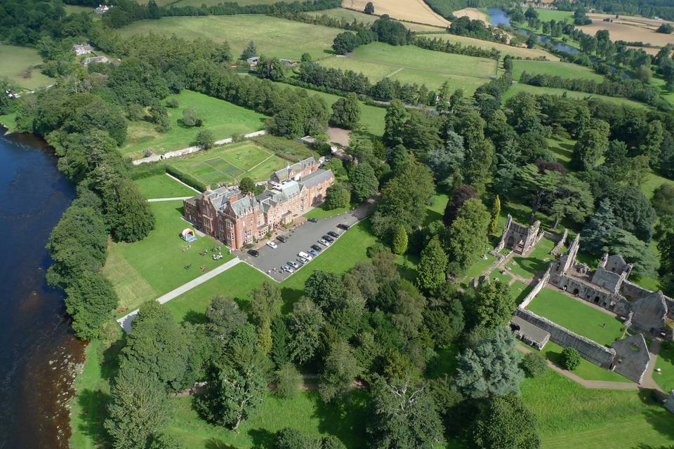 Dryburgh Abbey Hotel