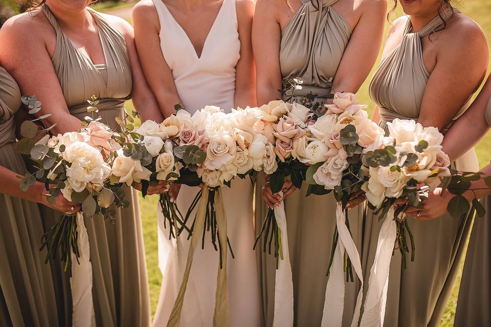 Wedding party bouquets