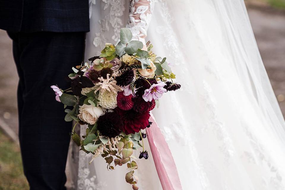 Seasonal bridal bouquet