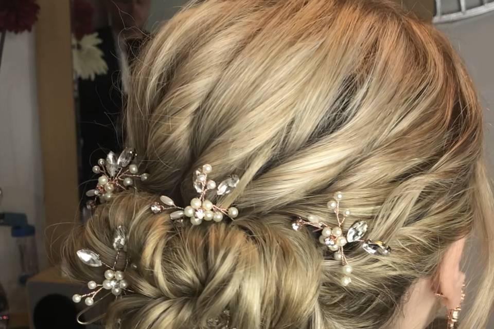 Bridal hair up