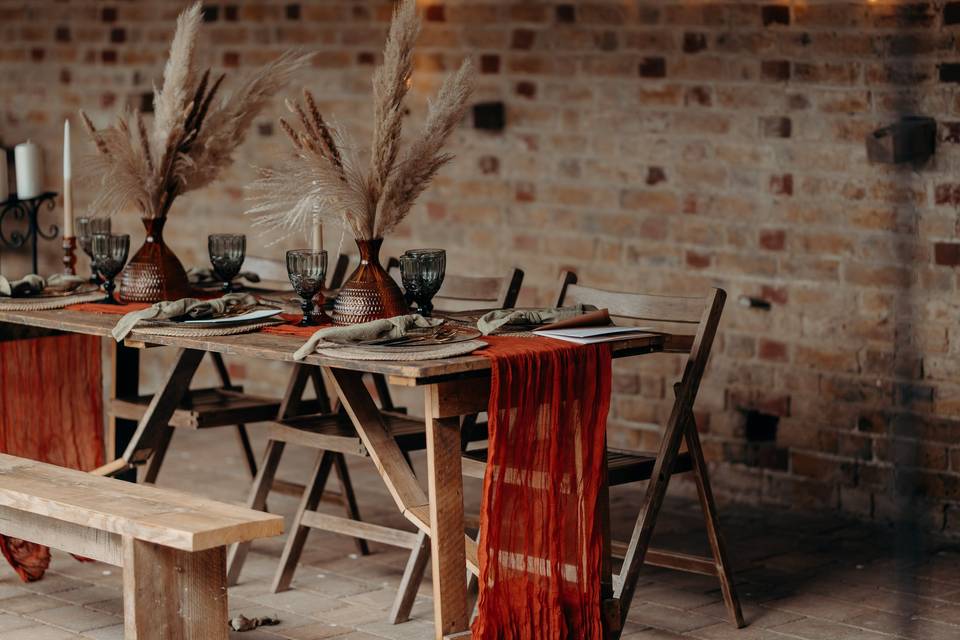 Tablescape rustic