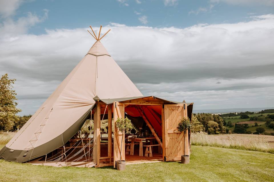 Tipi at Swinton Bivouac