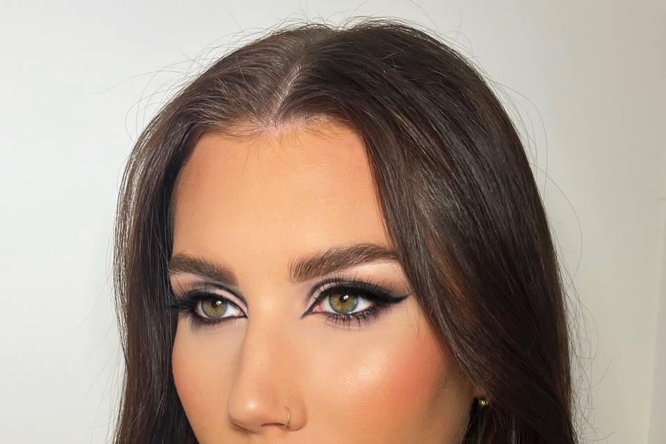 Glam makeup