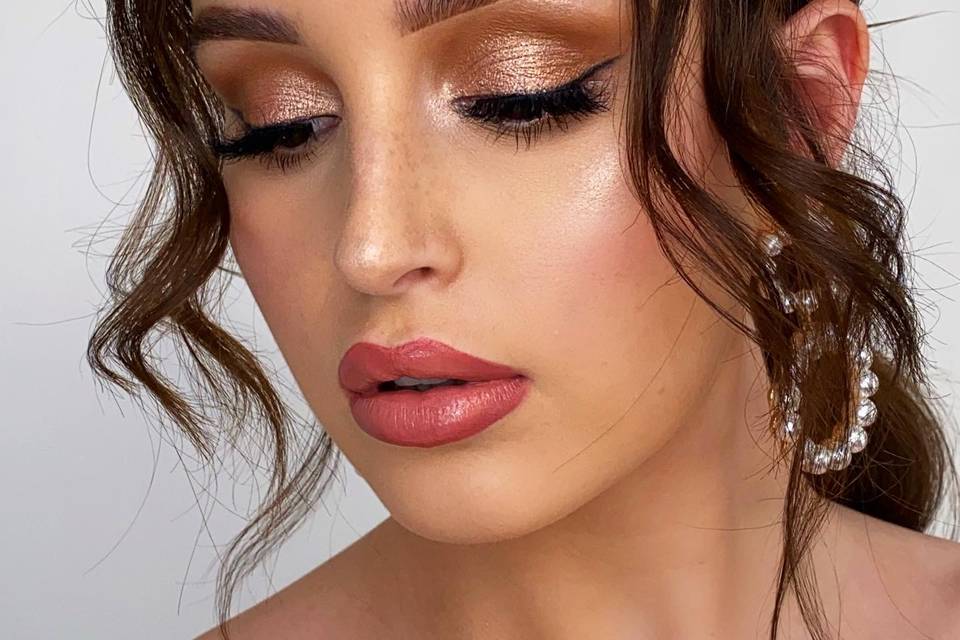 Soft glam