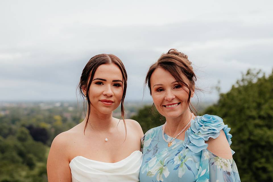 Mother and daughter makeup