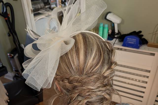 Low bun pin up on long hair