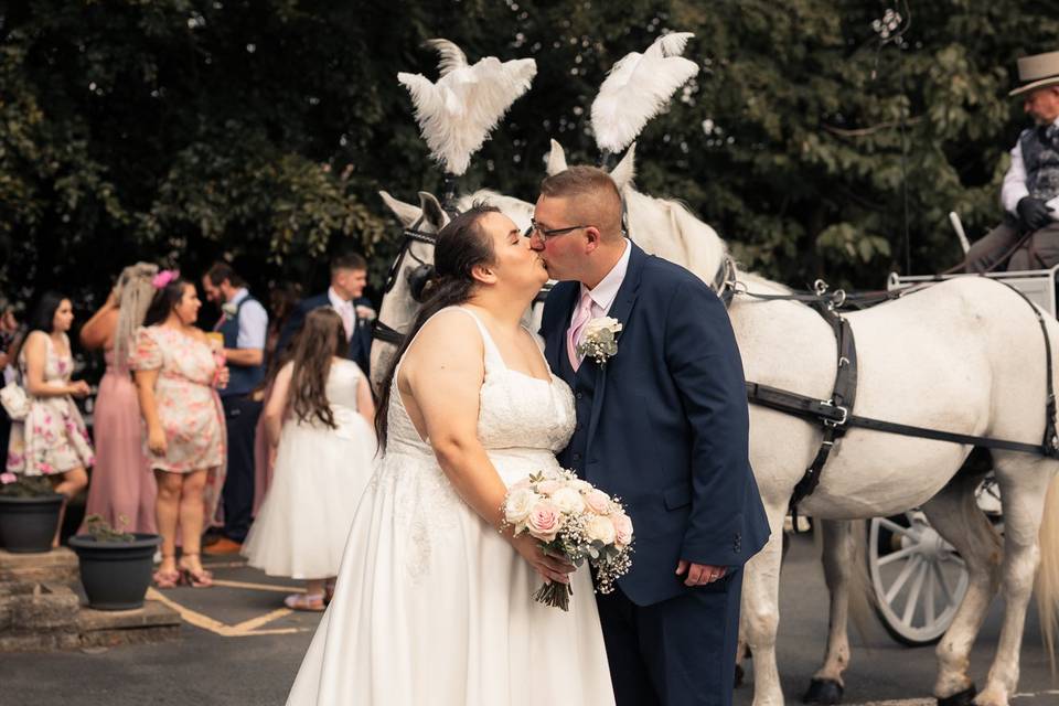 A traditional kiss