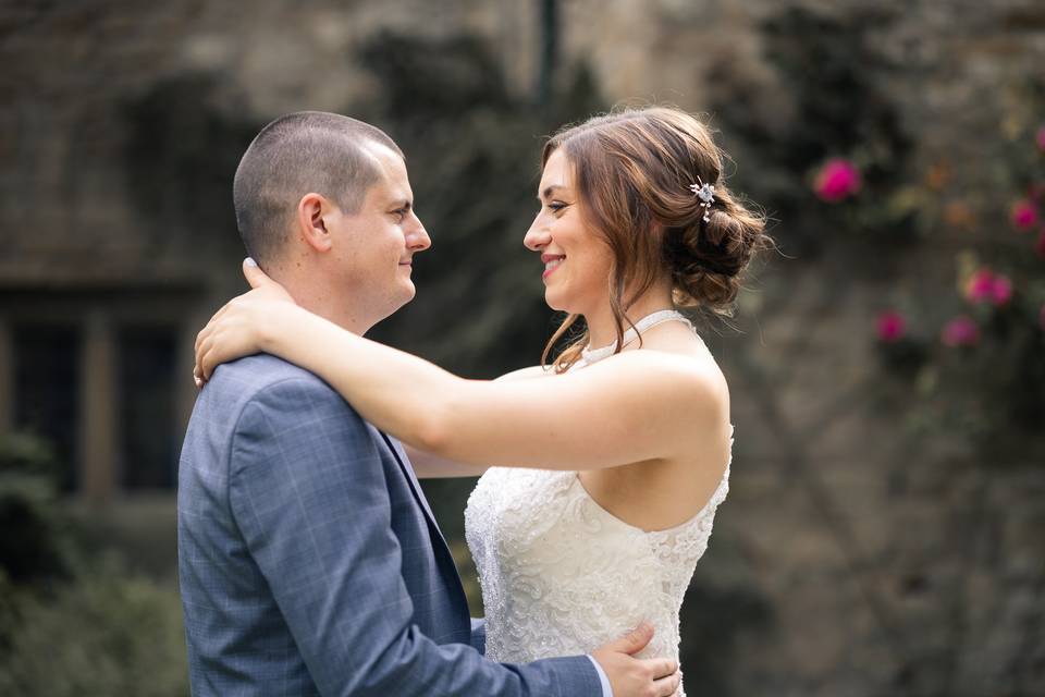 Happy couple, Park Hill Barn