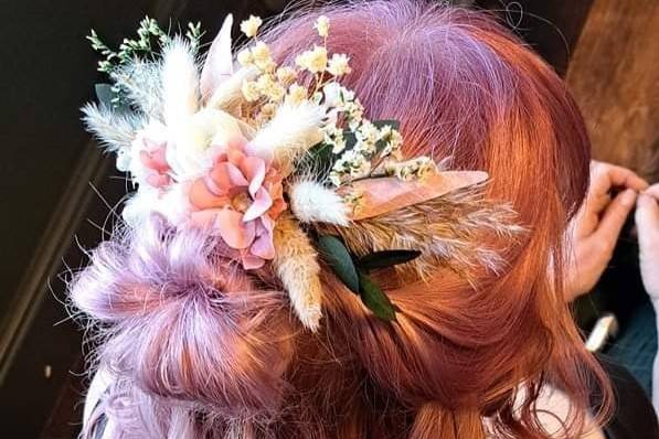 Alternative bridal hair