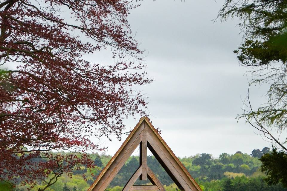 Stunning outdoor altar