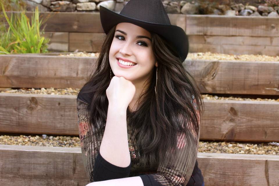 Country Singer Cheshire