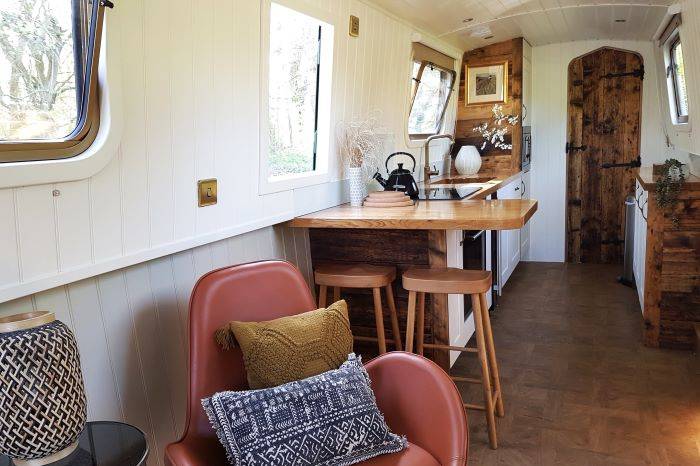 Boutique Narrowboats for two