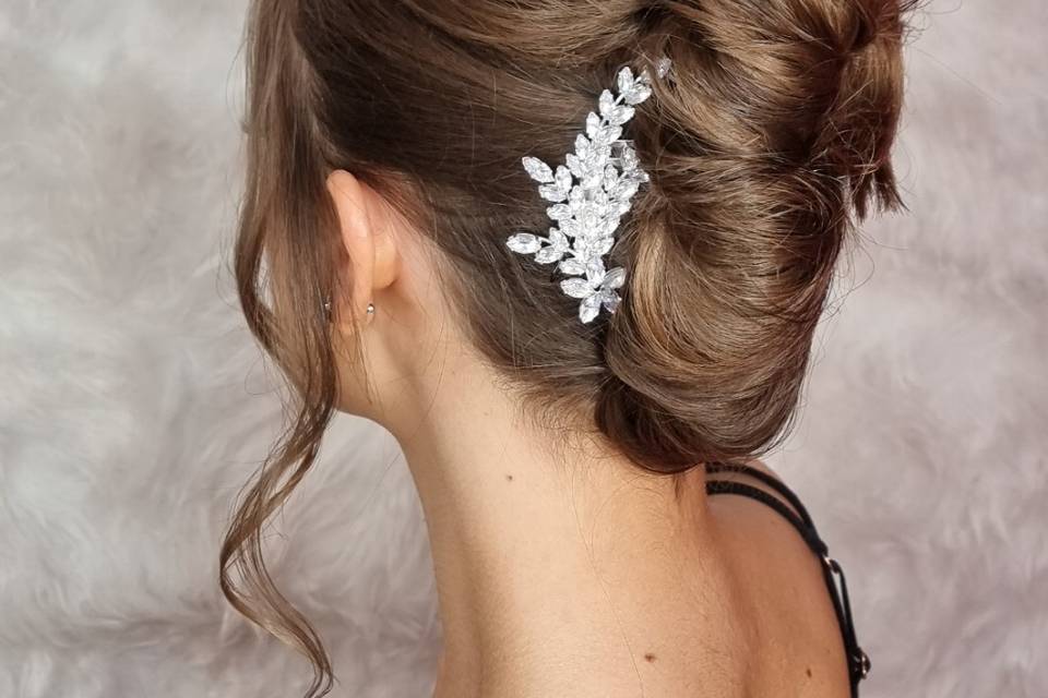 bridal up do hair