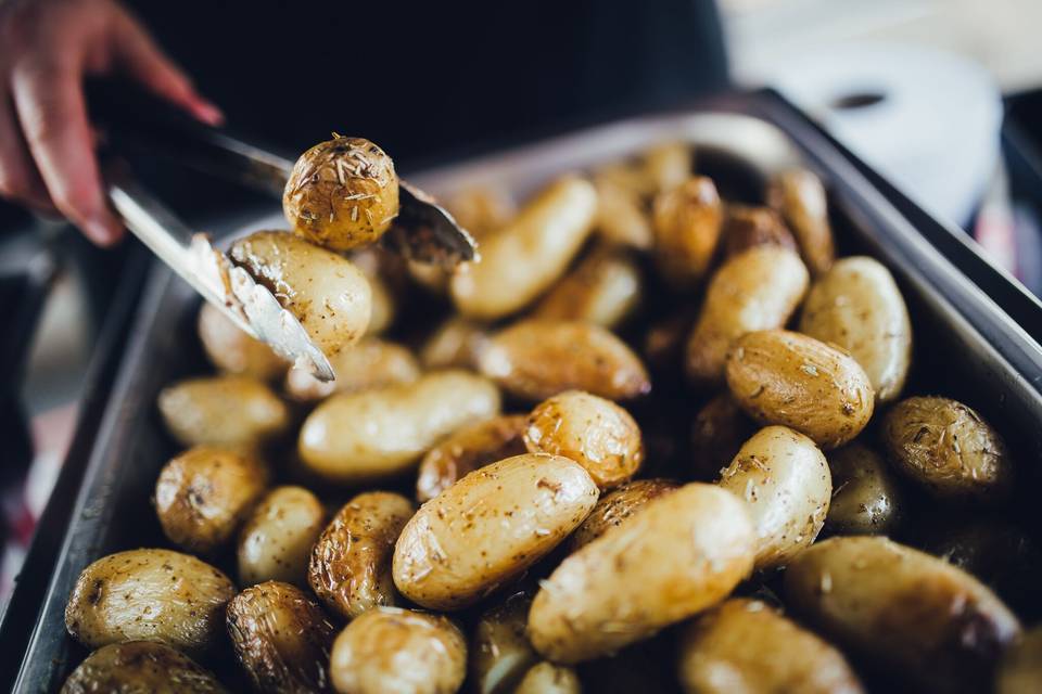 Garlic & Rosemary Potatoes